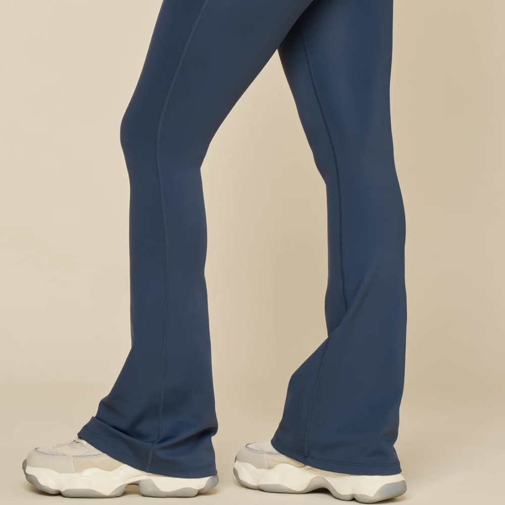 POPFLEX Contour Flared Legging L extra petite - Picture 2 of 5